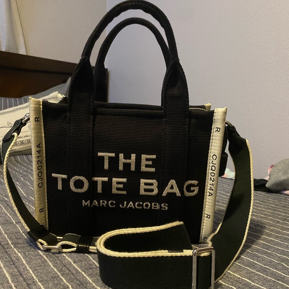 Marc Jacobs mini tote bag